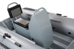 Quicksilver Jockey Konsole SU400 Grau -PLAST Boote Geschaft Quicksilver Inflatable jockeyseat console grey 1.png