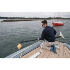 Revolve Aufrollbarer Bootshaken 1,90 M -PLAST Boote Geschaft sqreg190 action.jpg